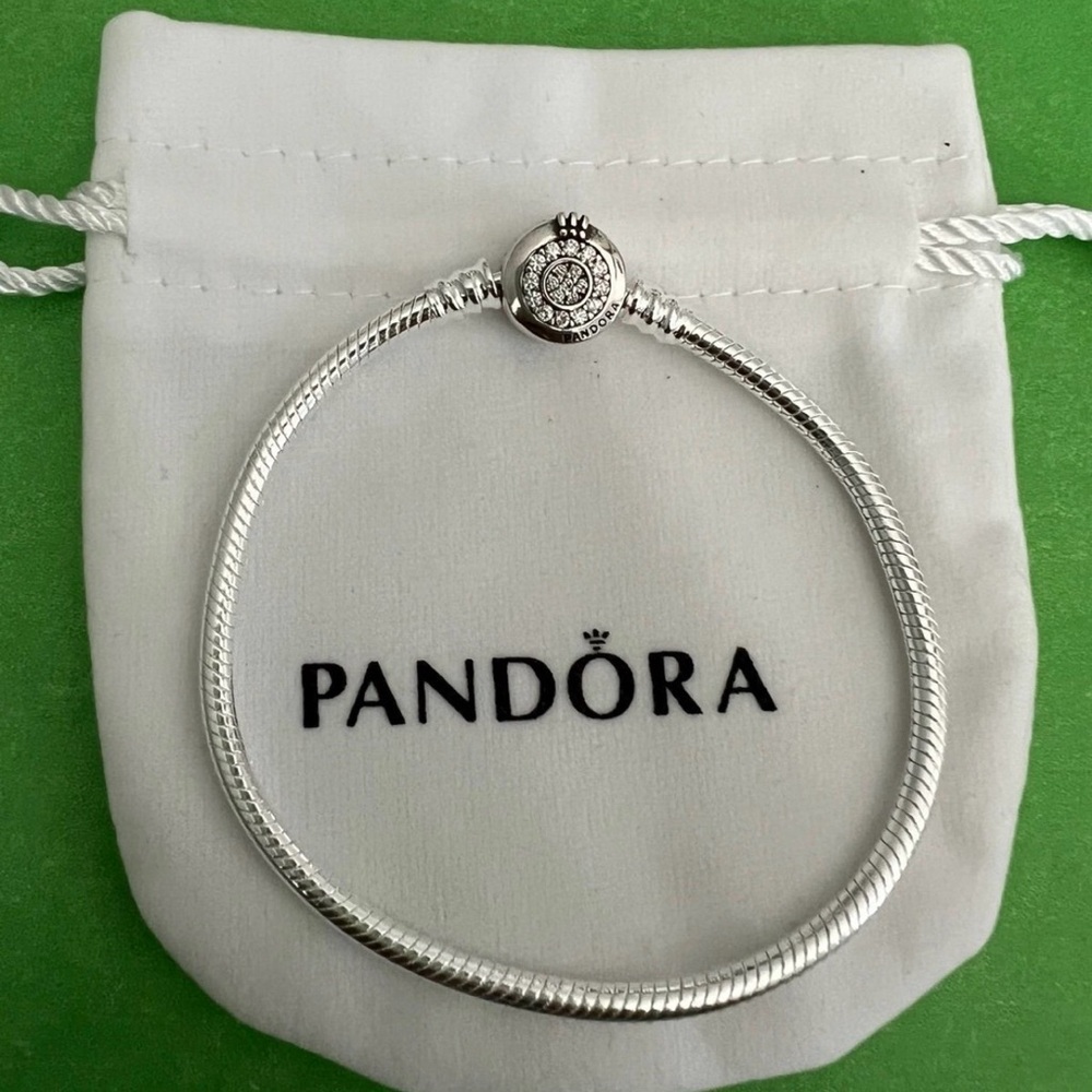 Pandora Bracelet size 7.5 inch - Picture 3 of 3
